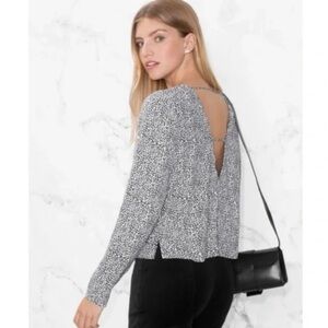 & Other Stories White and Black Cheetah Long Sleeve Open Back Blouse Size 4